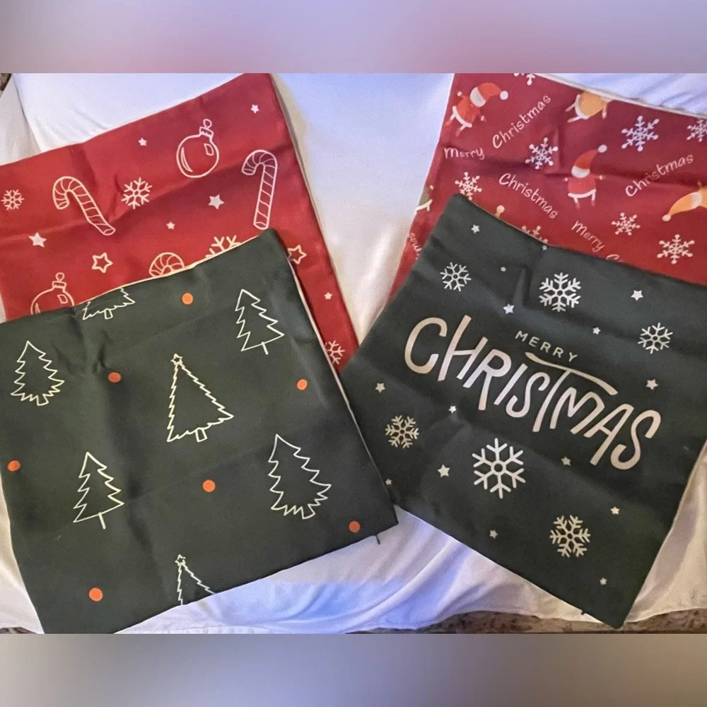 New Christmas Holiday Pillow Cover Set of 4 Different Christmas Patterns 18x18